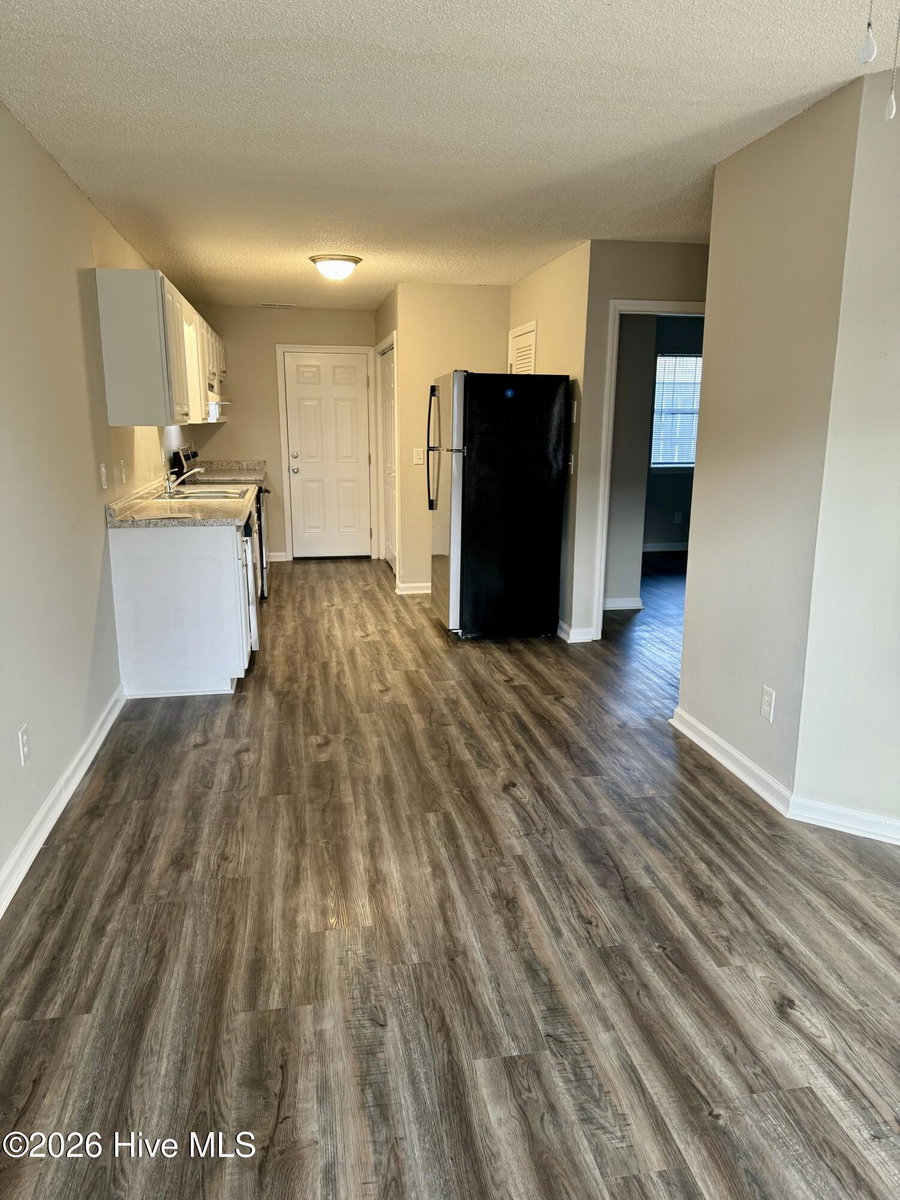 1287 Park West Drive 5, Greenville, NC 27834 — photo 2