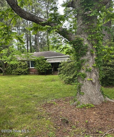 1802 County Street, Elizabeth City, NC 27909