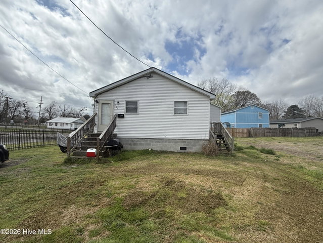 907 S Martin Luther King Junior Drive, Elizabeth City, NC 27909 — photo 6