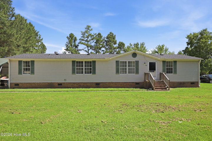 1919 Manning Road, Greenville, NC 27858