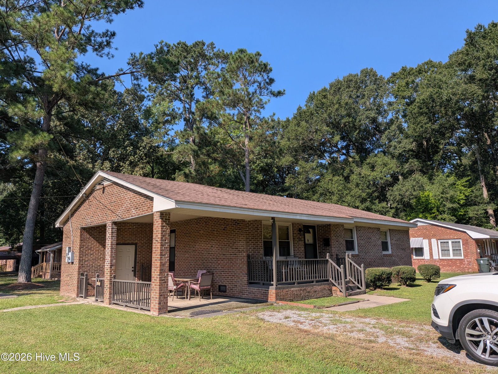 216 E Troy Street E, Ahoskie, NC 27910 — photo 2