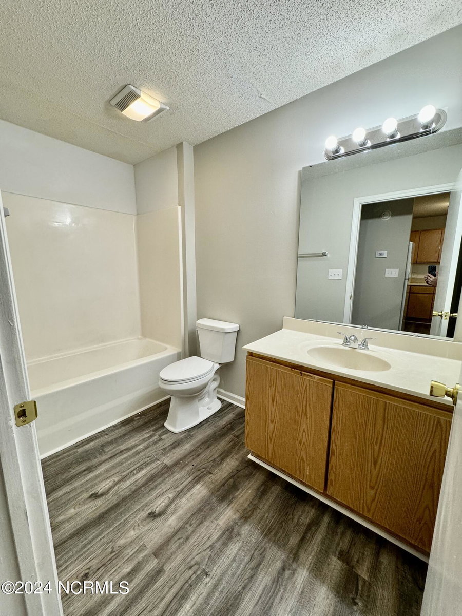 1397 Westpointe Drive 6, Greenville, NC 27834 — photo 4