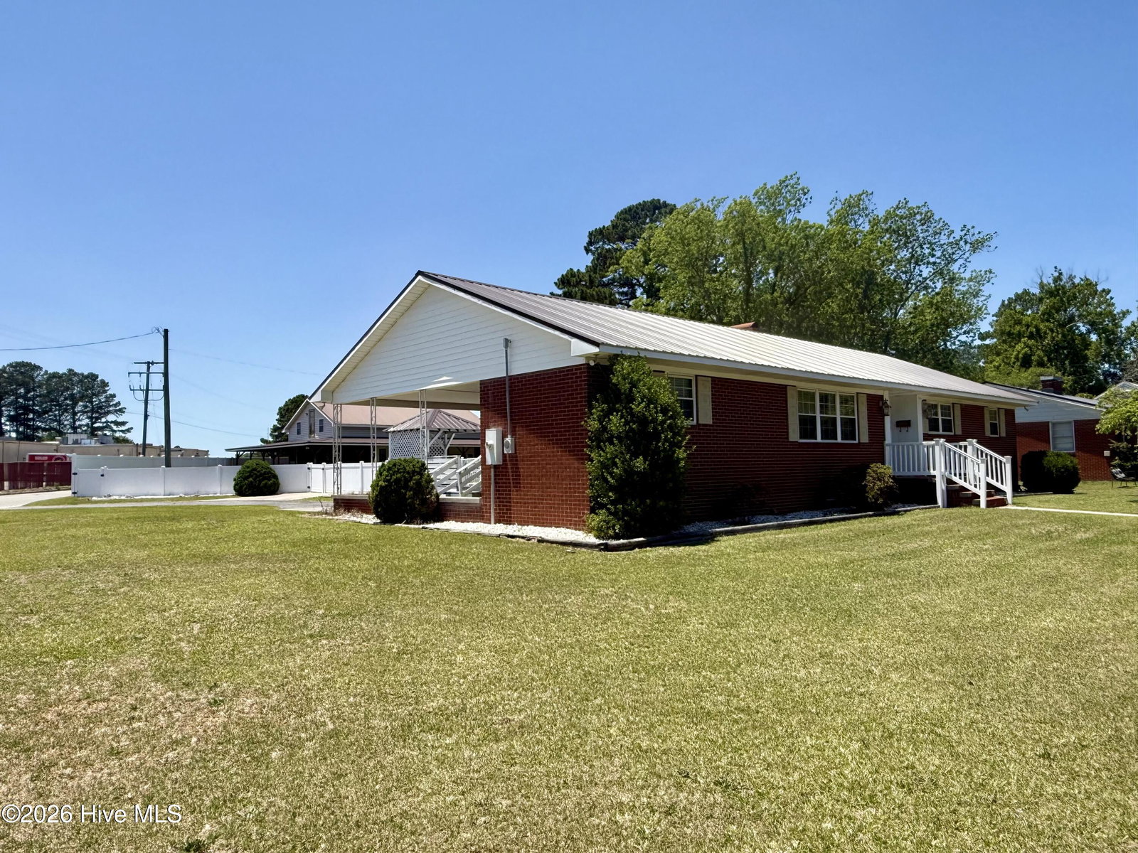 212 Sunset Drive, Williamston, NC 27892 — photo 5