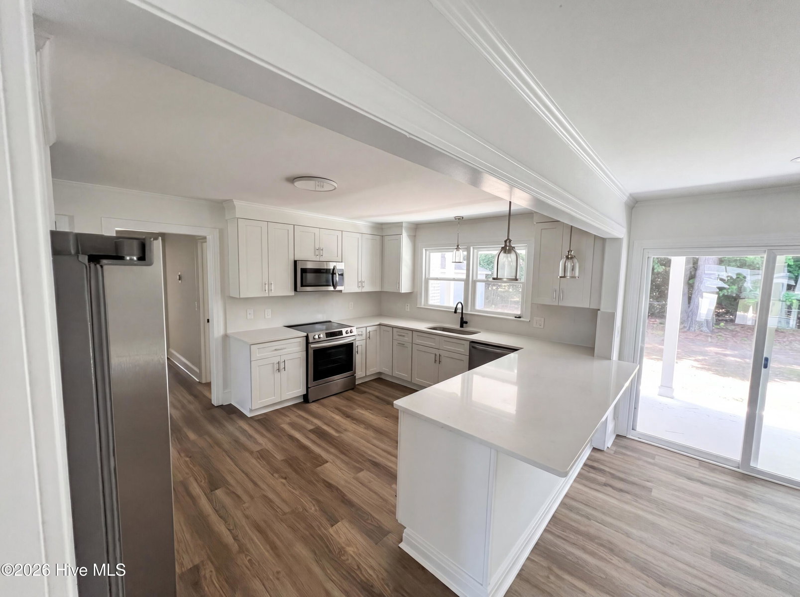 513 Greenfield Boulevard, Greenville, NC 27834 — photo 3