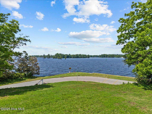 121 W King Street, Edenton, NC 27932 — photo 44