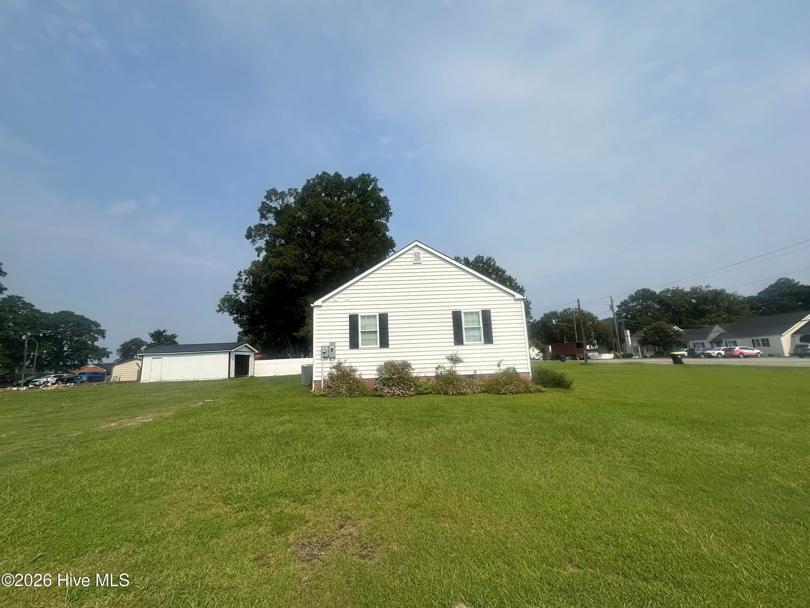 622 E Memorial Drive, Ahoskie, NC 27910 — photo 3