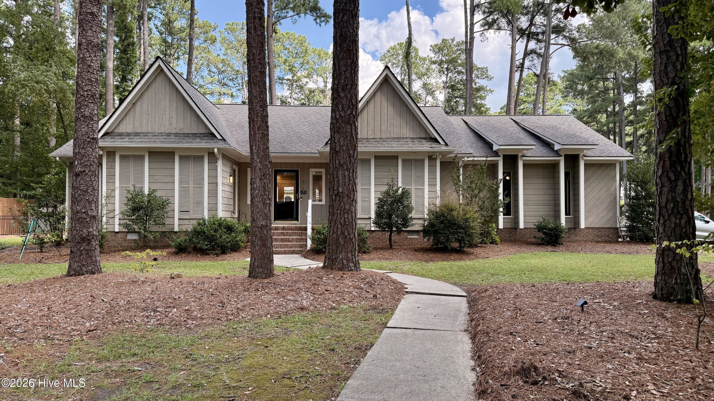 315 Stanwood Drive, Greenville, NC 27858 — main photo