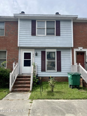 309 Kristin Drive B, Greenville, NC 27834 — photo 1