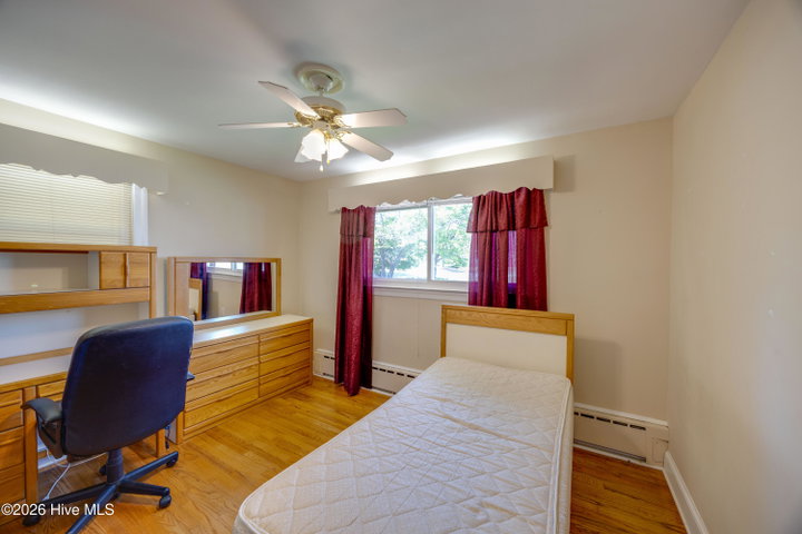 100 E Berkshire Road, Greenville, NC 27858 — photo 25