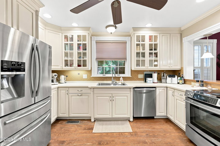 813 W Main Street, Elizabeth City, NC 27909 — photo 20