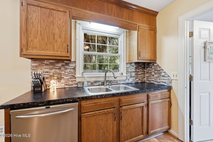 103 King Arthur Road, Greenville, NC 27858 — photo 15