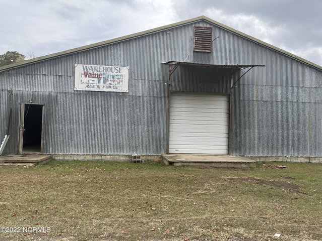 818 W Main Street, Williamston, NC 27892