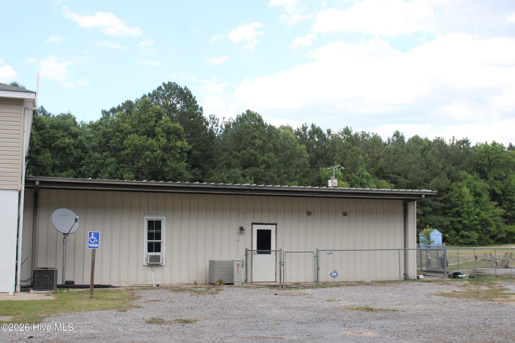 523 N Nc Highway 461, Ahoskie, NC 27910 — photo 5