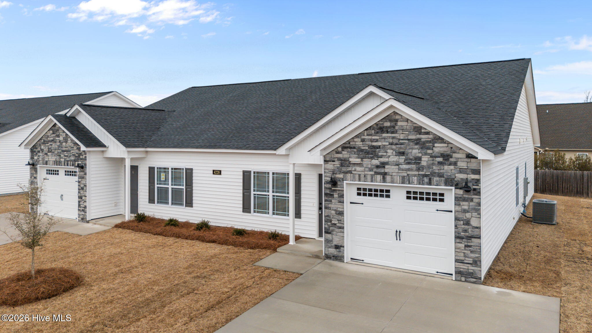 4228 Laurel Ridge Drive B, Greenville, NC 27834 — photo 3