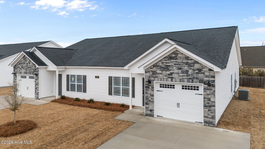 4228 Laurel Ridge Drive B, Greenville, NC 27834 — photo 3