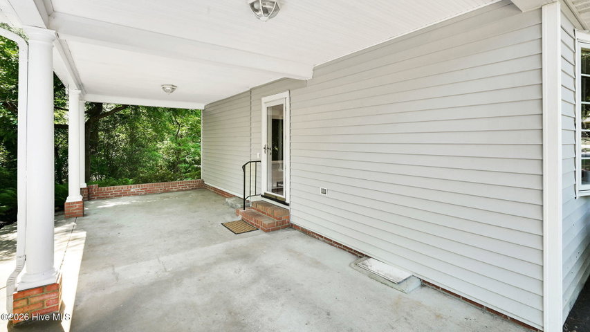 141 E Longmeadow Road, Greenville, NC 27858 — photo 6