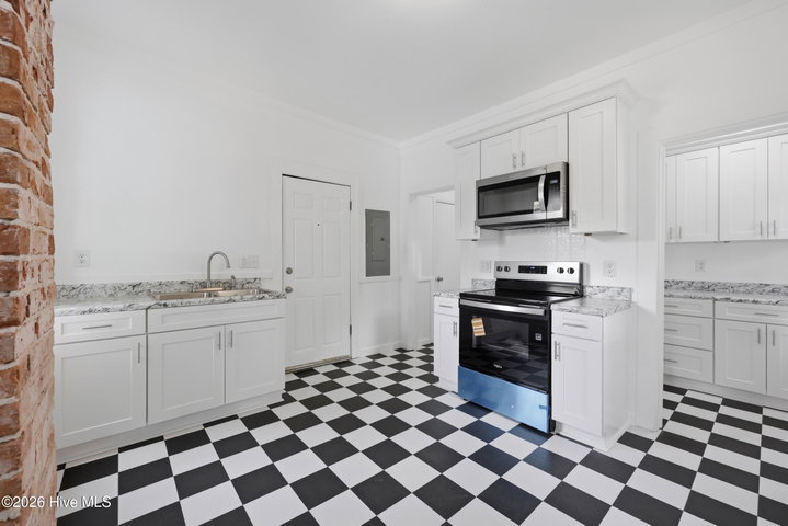 612 W Main Street, Elizabeth City, NC 27909 — photo 22