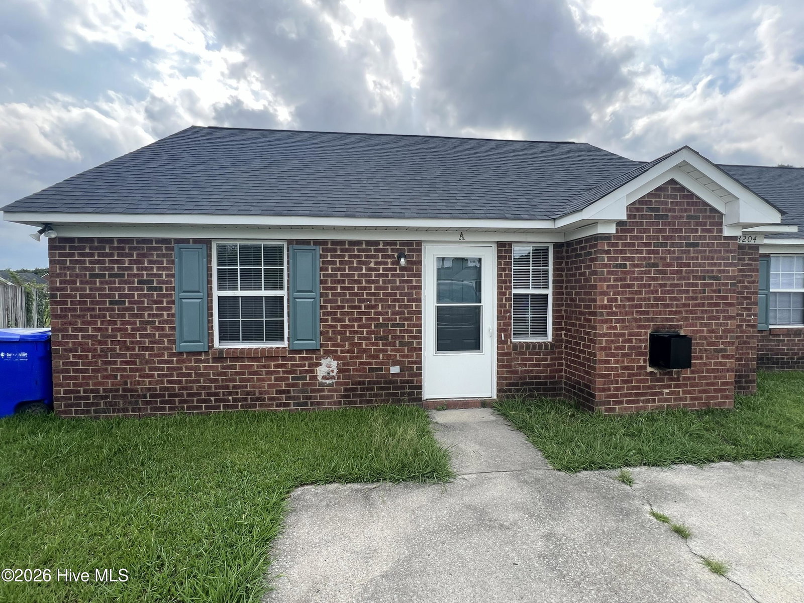 3204 Parkway Court A & B, Greenville, NC 27834 — photo 2