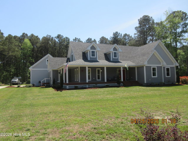 141 W Mobile Road, Harbinger, NC 27941