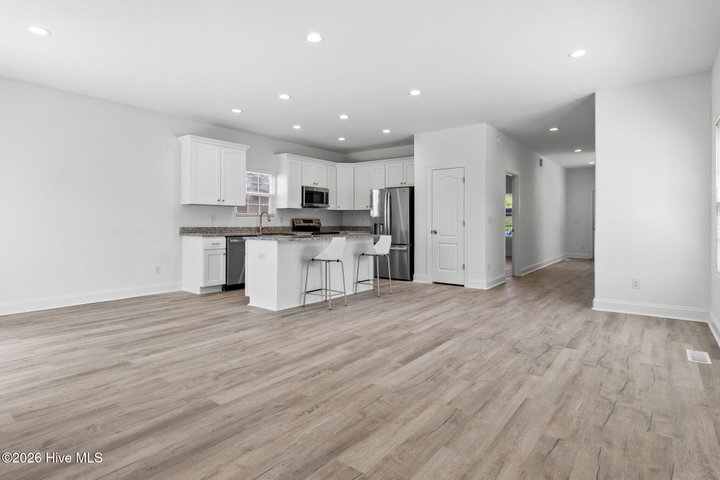 305 W Cypress Street, Elizabeth City, NC 27909 — photo 16