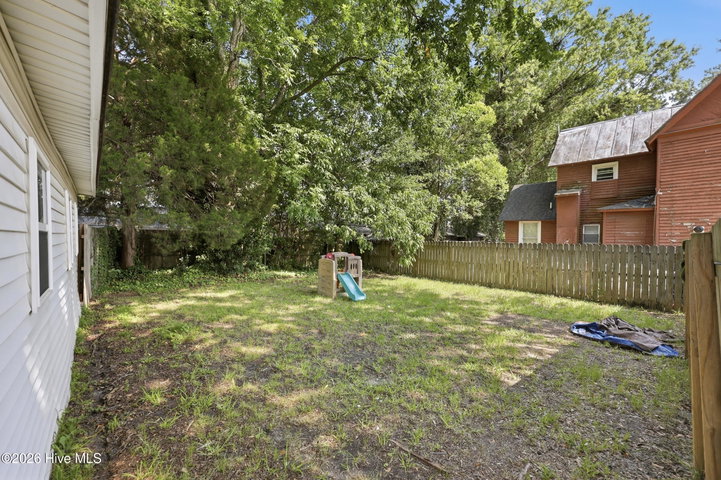 210 N Dyer Street, Elizabeth City, NC 27909 — photo 34