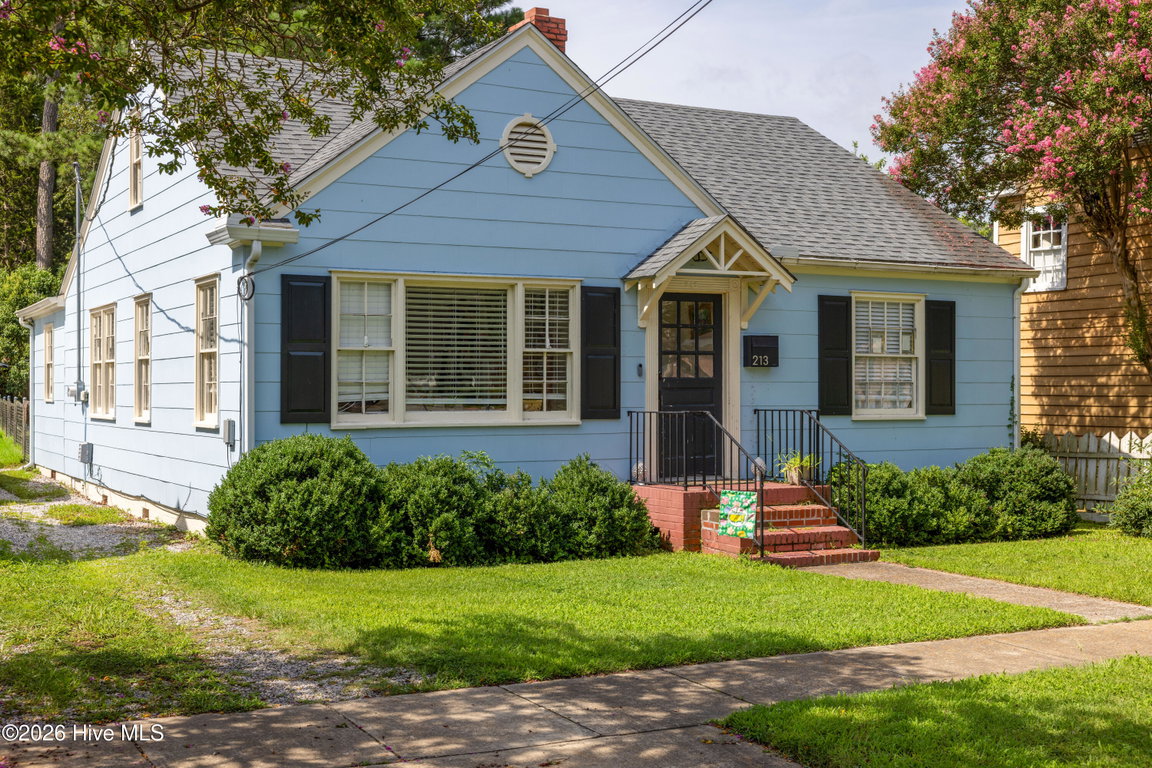 213 W Church Street, Edenton, NC 27932