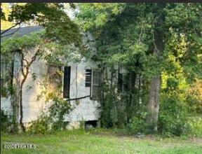 623 S Church Street, Enfield, NC 27823 — photo 2