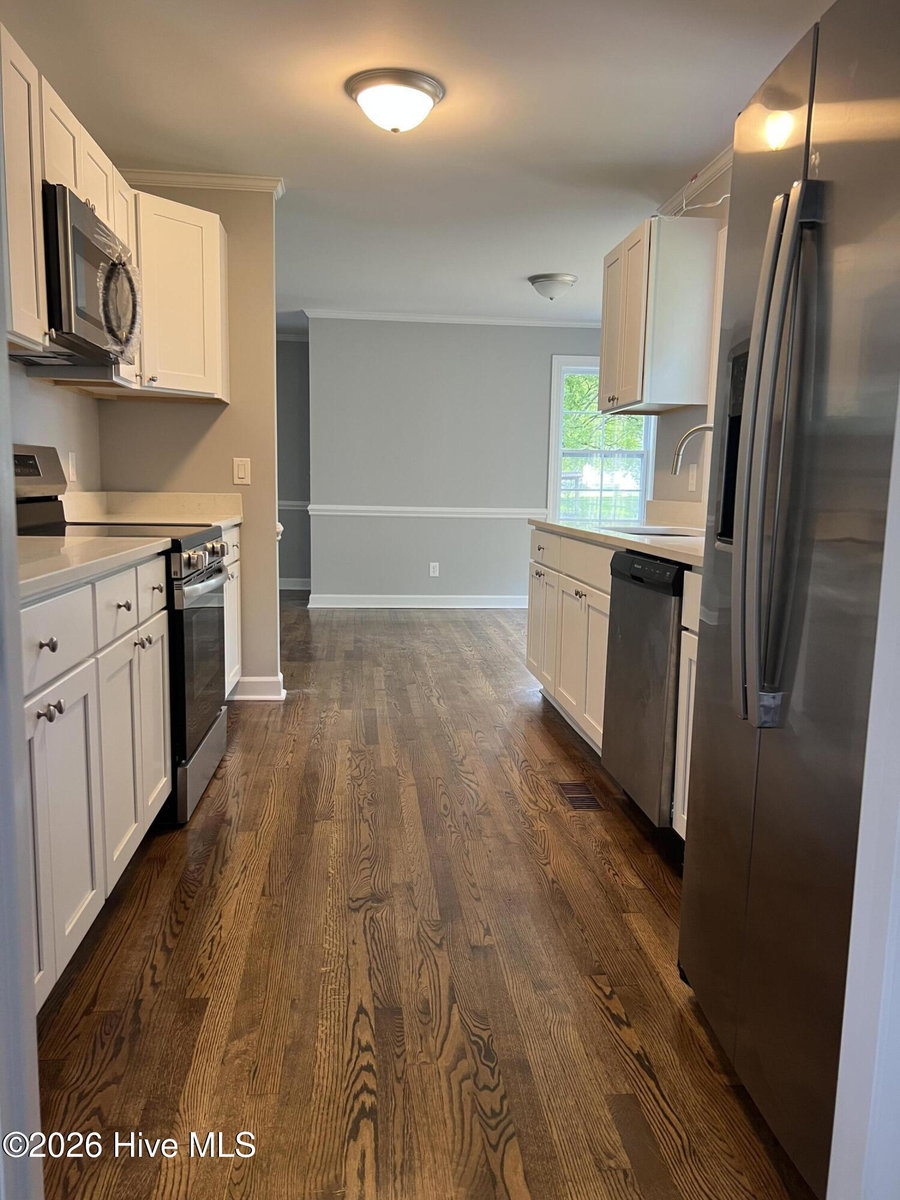 2304 Woodridge Drive, Winterville, NC 28590 — photo 3