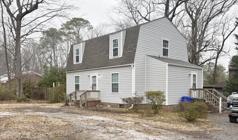 1215 E Wright Road, Greenville, NC 27858