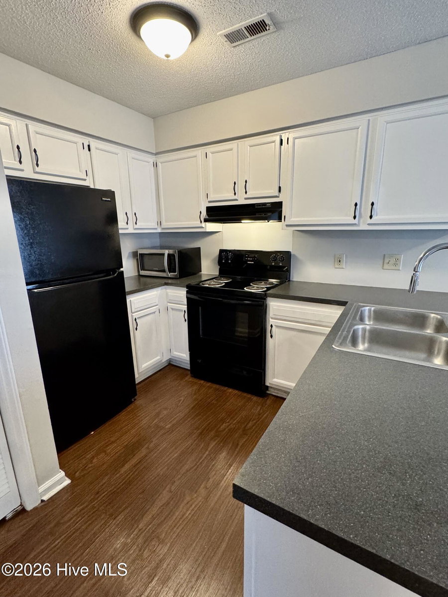 3410 Evans Street B, Greenville, NC 27858 — photo 5
