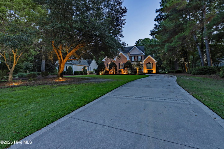 254 W Winding Way image