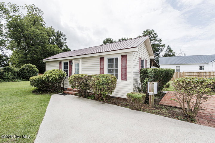 600 S Haughton Street, Williamston, NC 27892 — photo 57