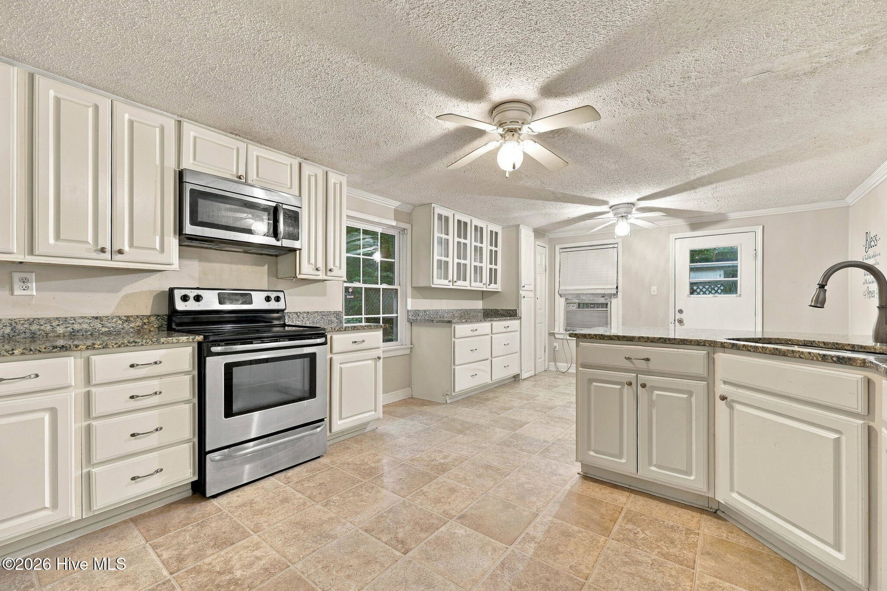 401 E Franklin Street, Williamston, NC 27892 — photo 5