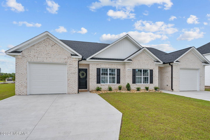 2020 Dartford Drive A, Greenville, NC 27834 — photo 2