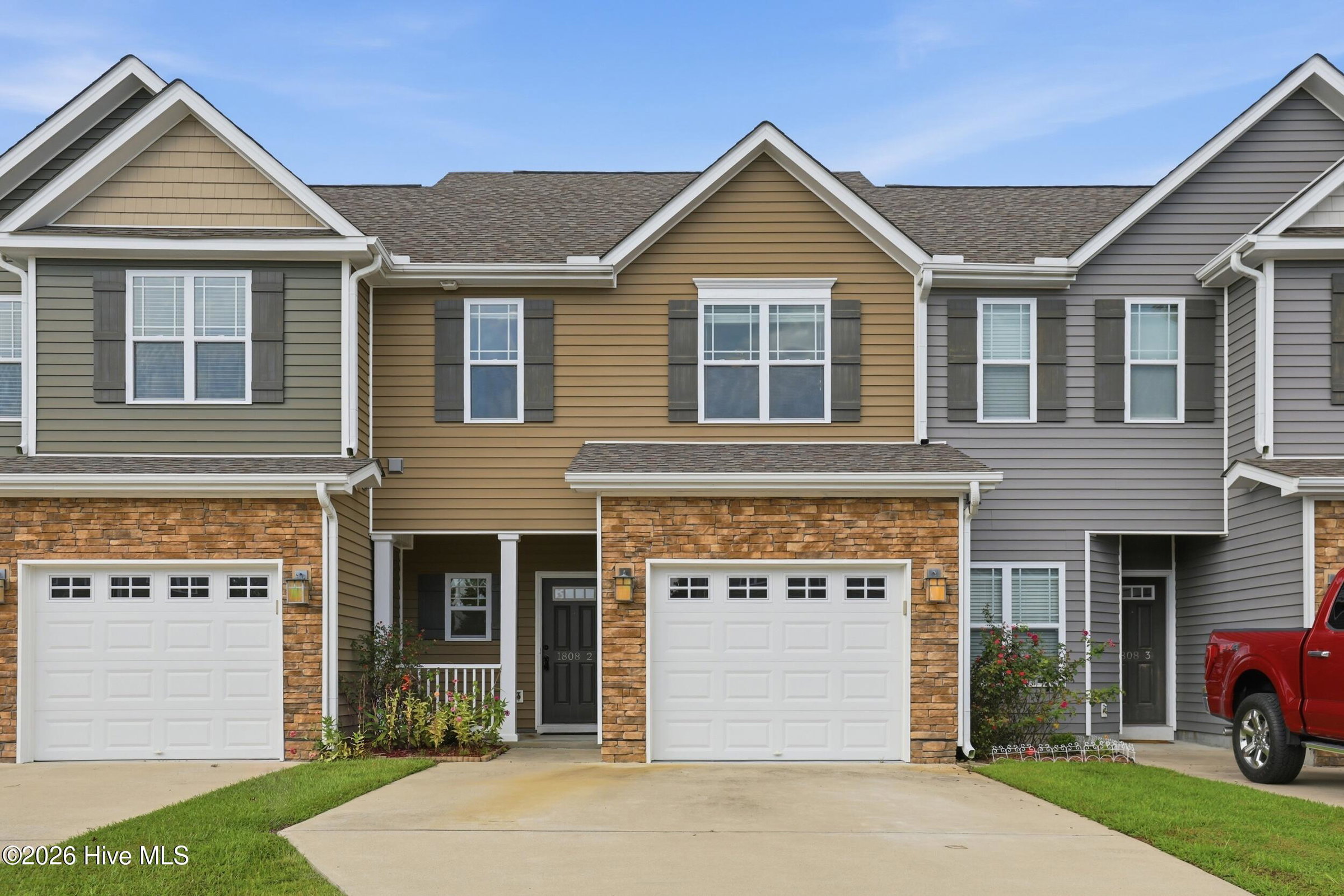 1808 Fox Den Way 2, Greenville, NC 27858 — main photo