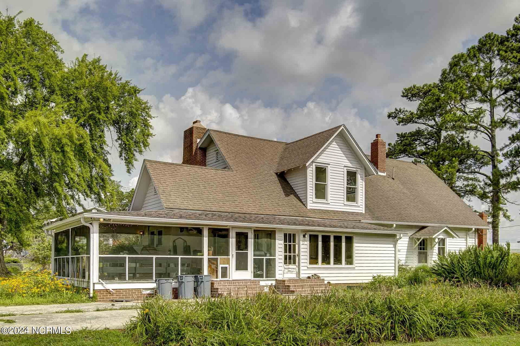 264 Main Street, Swanquarter, NC 27885 — photo 2