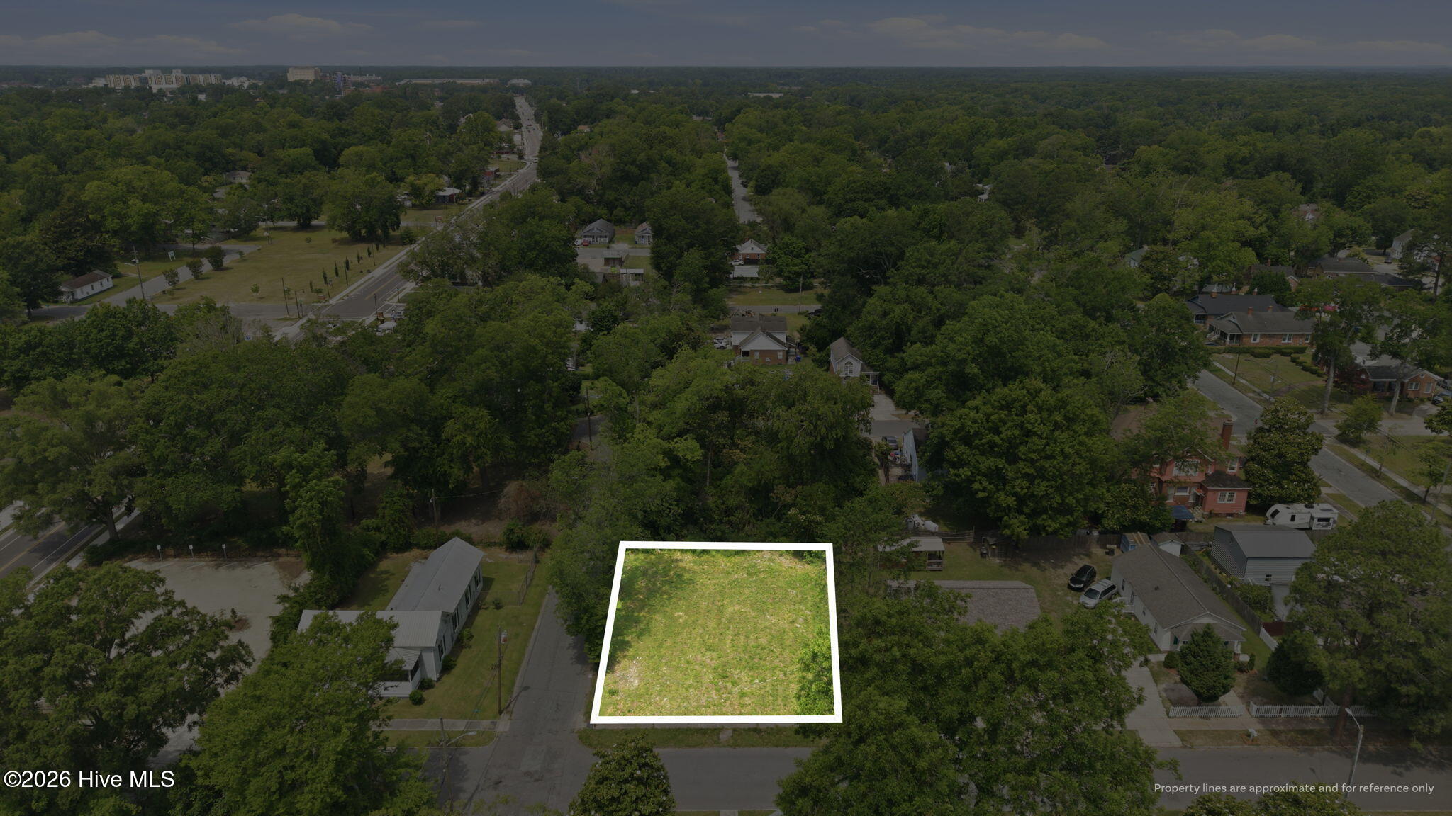 410 Latham Street, Greenville, NC 27834 — photo 2