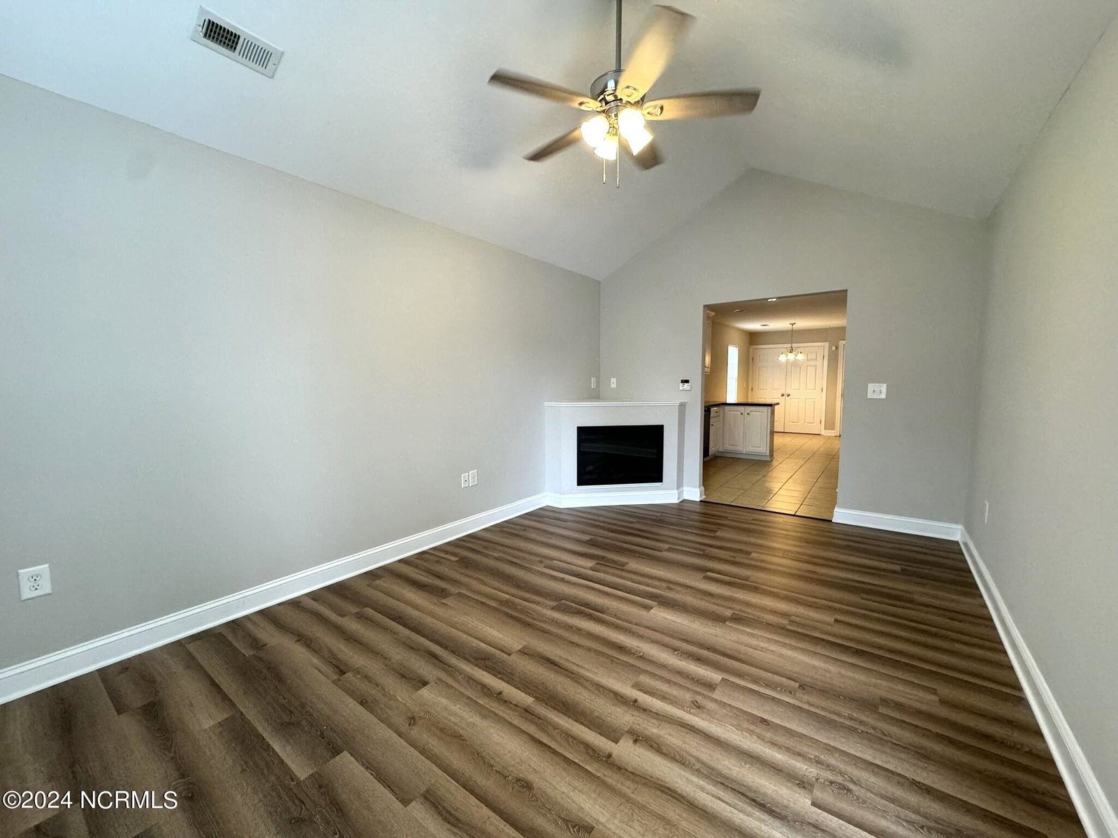 215 Hurt Court, Nashville, NC 27856 — photo 3