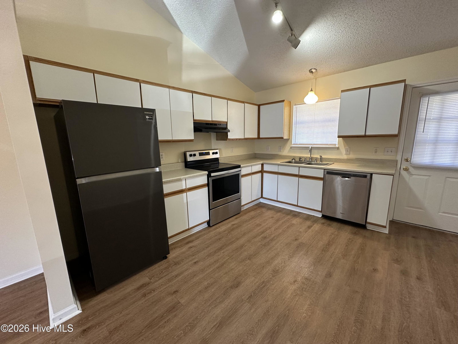 1811 Summerhaven Drive B, Greenville, NC 27858 — photo 4