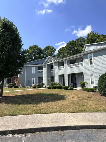 110 Breezewood Drive H, Greenville, NC 27858