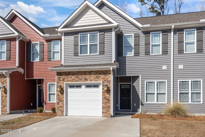1819 Fox Den Way 3, Greenville, NC 27858 — photo 2