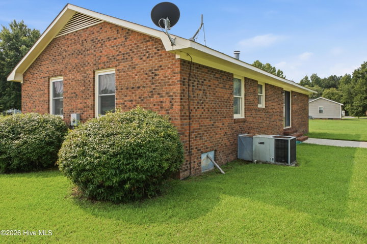 1538 Westmont Drive, Greenville, NC 27834 — photo 7