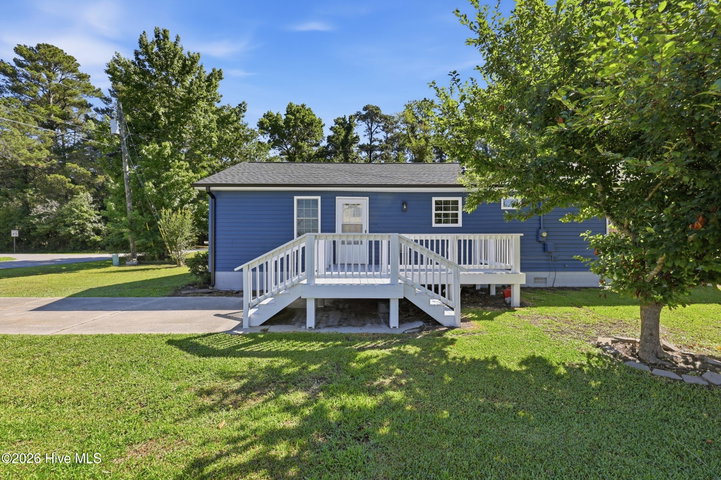 305 Beachview Drive, Edenton, NC 27932 — photo 1