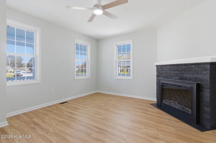 409 E Burgess Street, Elizabeth City, NC 27909 — photo 22