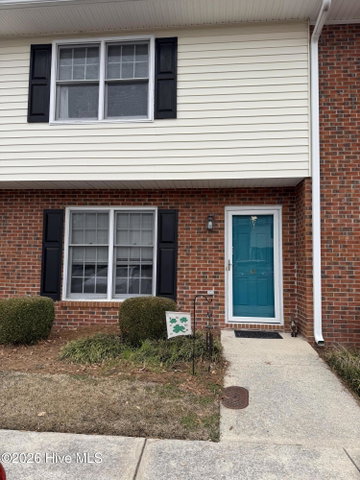 2700 Thackery Road 33, Greenville, NC 27858 — photo 1