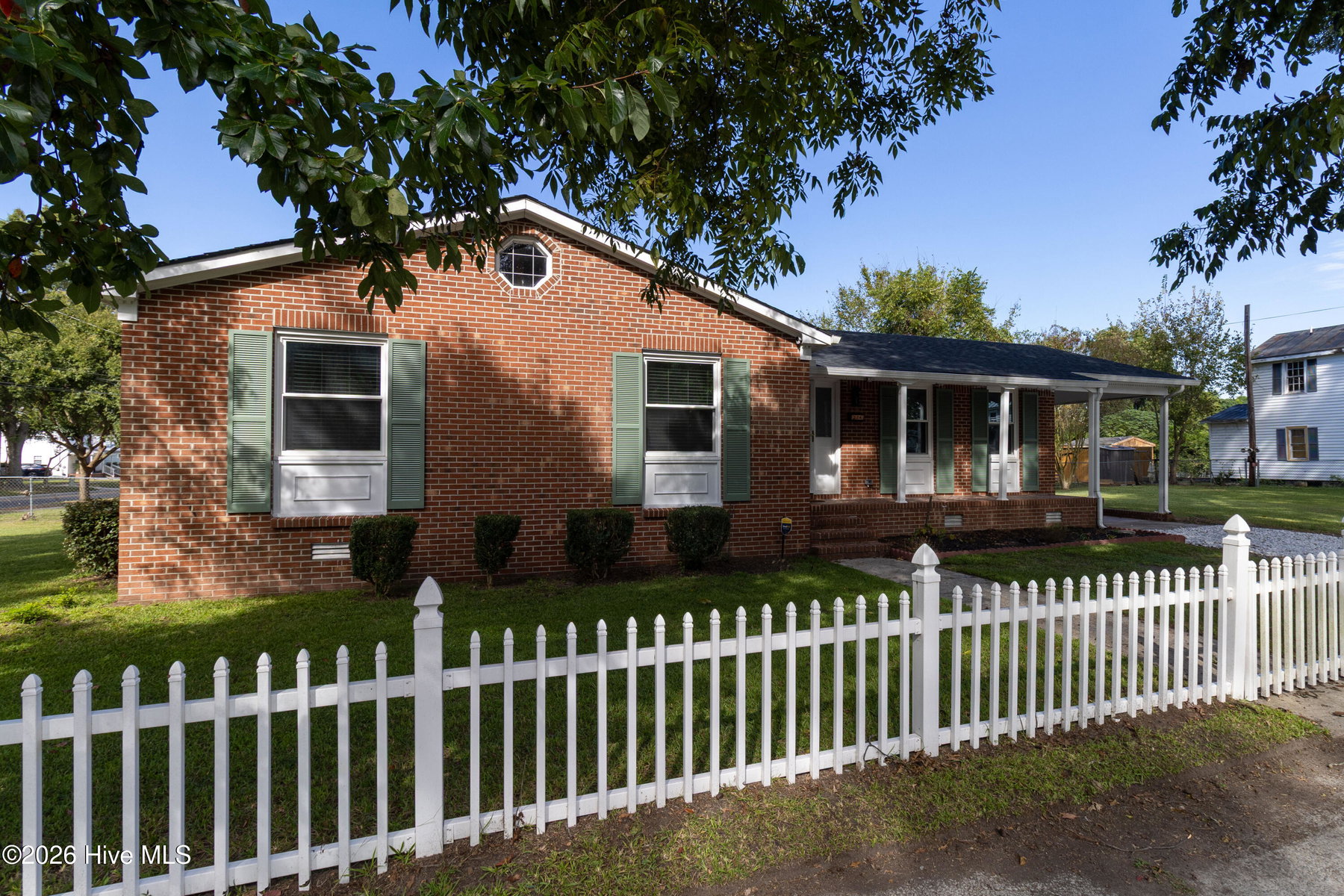 124 W Albemarle Street, Edenton, NC 27932 — photo 2