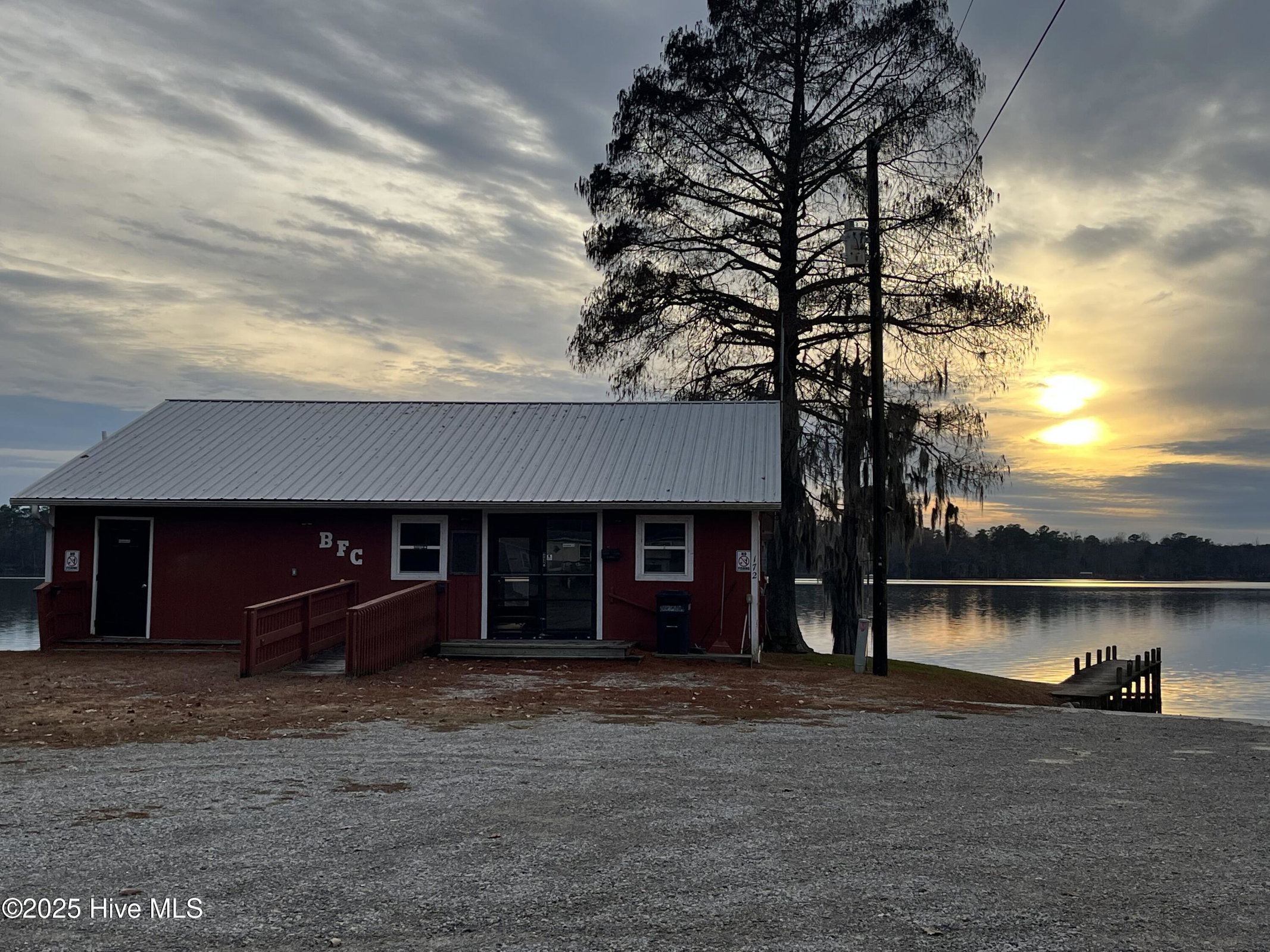 172 Bethel Fishing Center Road, Hertford, NC 27944 — main photo