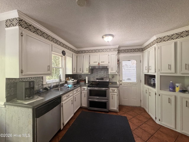 2256 Kathleen Drive, Greenville, NC 27858 — photo 6