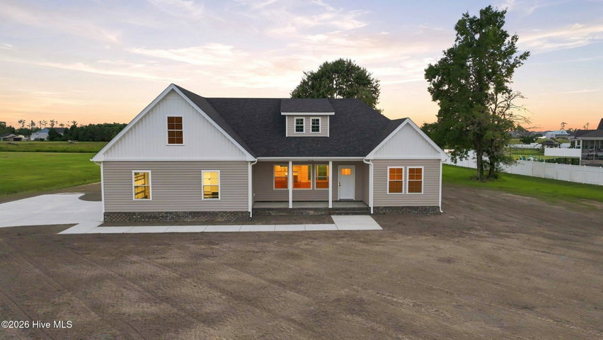 446 Pointe Vista Drive, Elizabeth City, NC 27909