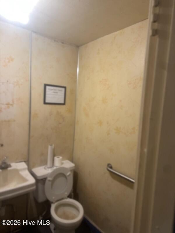 131 W Hilliardston Road, Nashville, NC 27856 — photo 4